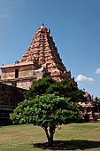 The great Chola temples of Tamil Nadu - The Brihadisvara temple of Gangaikondacholapuram. 